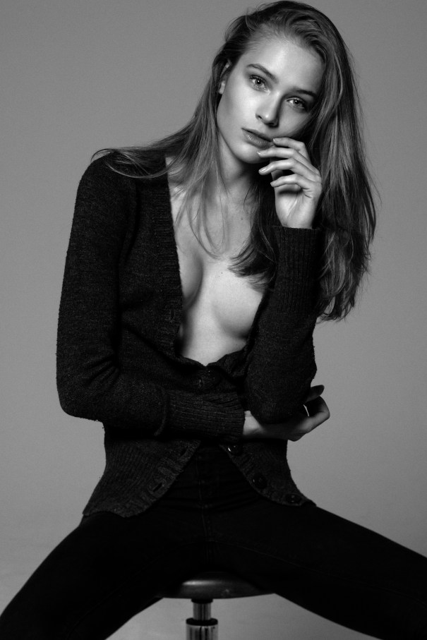 88975F01-6BF3-4C3B-BC58-BCFA00230B71