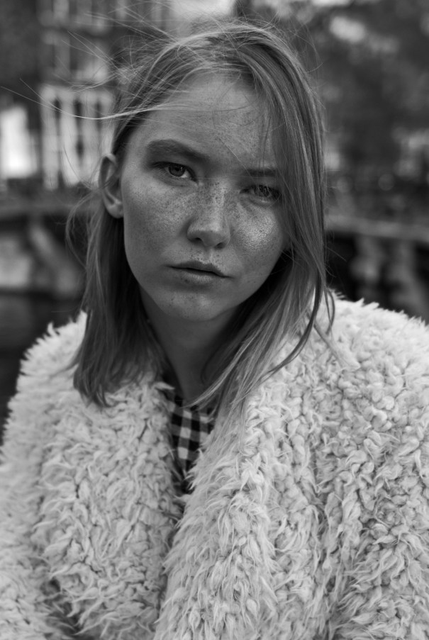 934E9F07-B067-4DB2-BA4A-343CC7F80E53